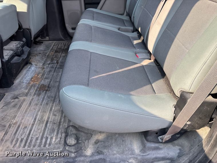 image for item FG0592 2016 Ford F150 XLT Crew Cab pickup truck