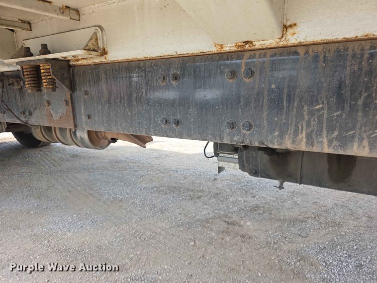 image for item FH6153 2017 Freightliner 114SD refuse truck