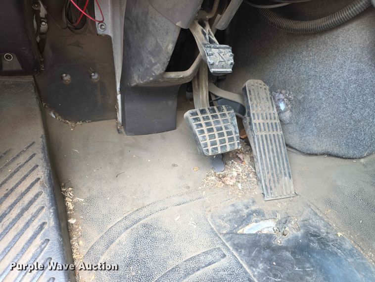 image for item FH6153 2017 Freightliner 114SD refuse truck