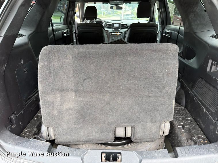 image for item FH6295 2020 Ford Explorer Police Interceptor  SUV