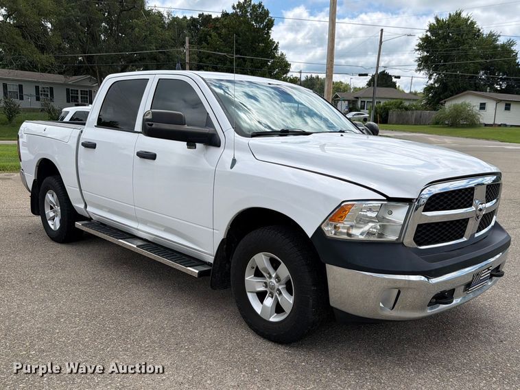 image for item FH6296 2013 RAM 1500 Crew Cab pickup truck