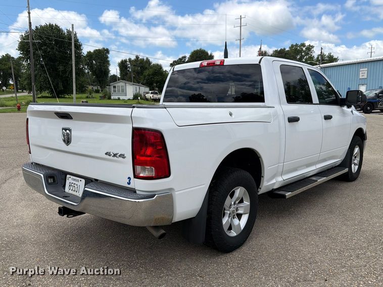 image for item FH6296 2013 RAM 1500 Crew Cab pickup truck