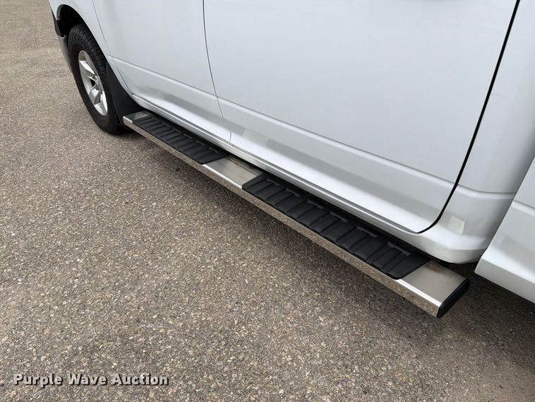 image for item FH6296 2013 RAM 1500 Crew Cab pickup truck