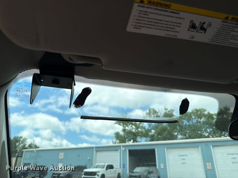 image for item FH6296 2013 RAM 1500 Crew Cab pickup truck