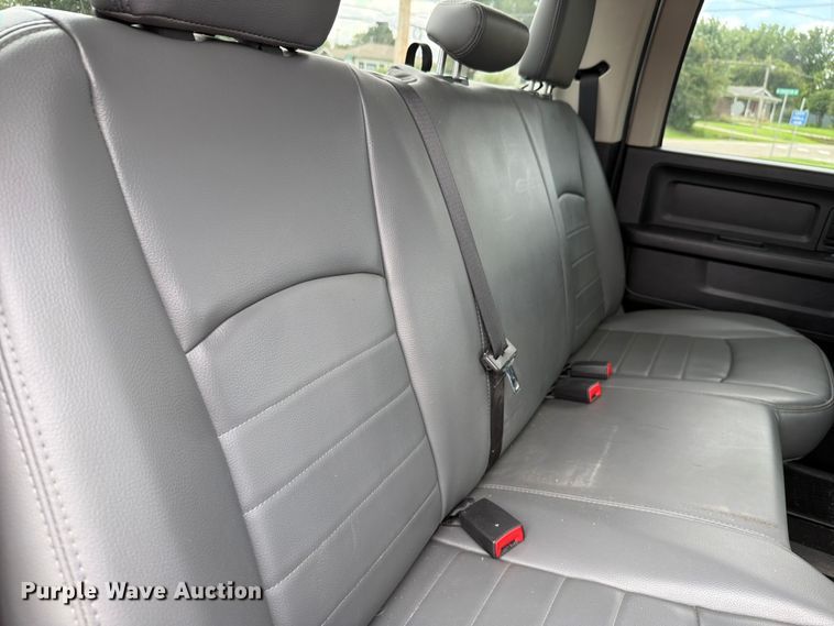 image for item FH6296 2013 RAM 1500 Crew Cab pickup truck