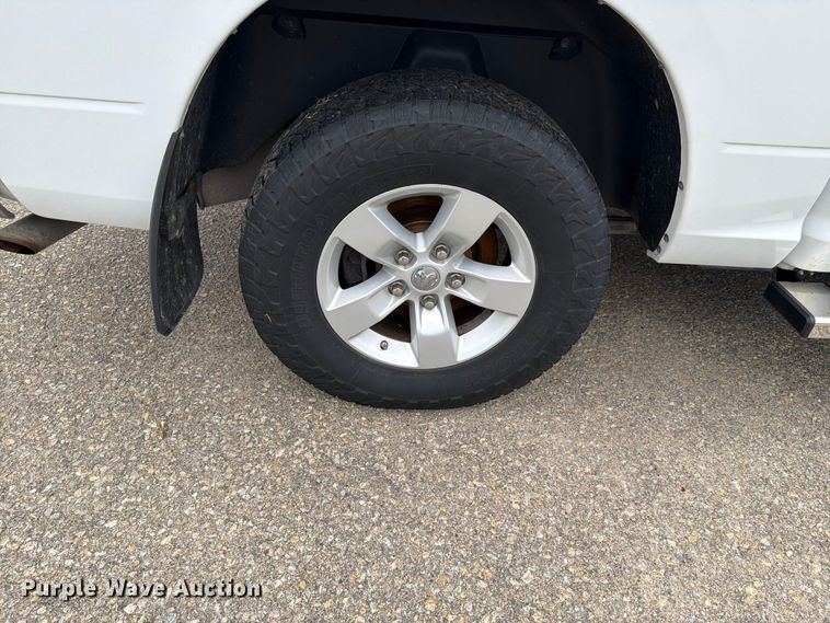image for item FH6296 2013 RAM 1500 Crew Cab pickup truck