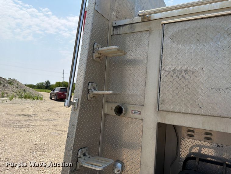image for item FH6298 1997 Pierce E One pumper fire truck