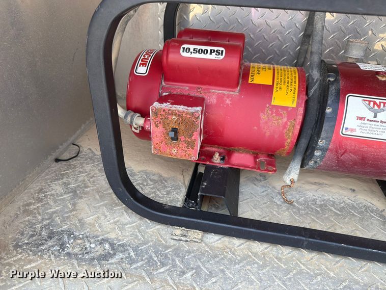 image for item FH6298 1997 Pierce E One pumper fire truck