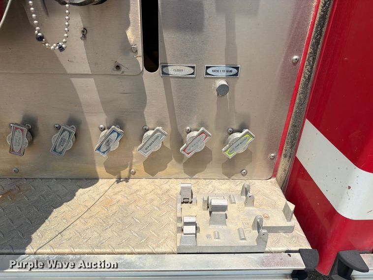 image for item FH6298 1997 Pierce E One pumper fire truck