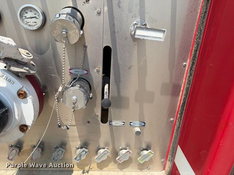 image for item FH6298 1997 Pierce E One pumper fire truck