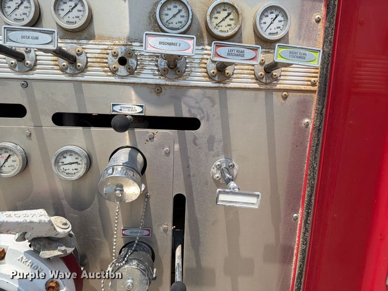 image for item FH6298 1997 Pierce E One pumper fire truck