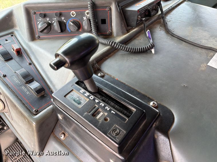 image for item FH6298 1997 Pierce E One pumper fire truck