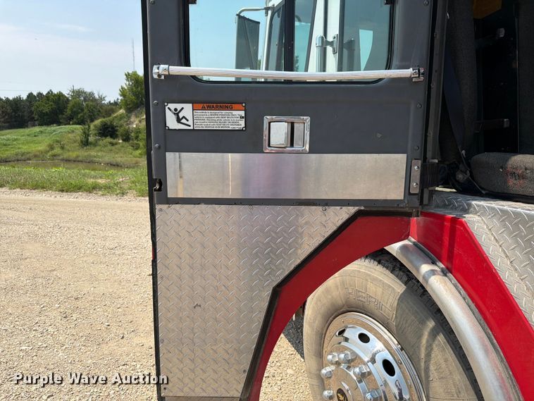 image for item FH6298 1997 Pierce E One pumper fire truck