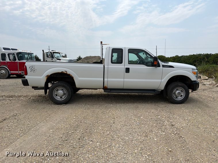 image for item FH6300 2013 Ford F250 Super Duty XL Ext. Cab pickup truck