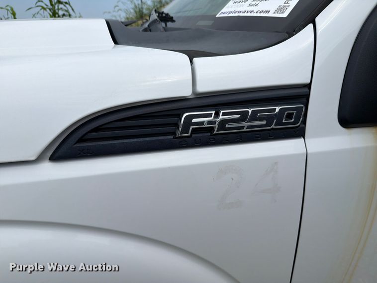 image for item FH6300 2013 Ford F250 Super Duty XL Ext. Cab pickup truck