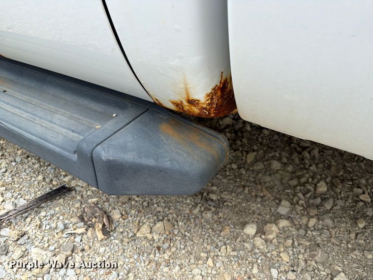 image for item FH6300 2013 Ford F250 Super Duty XL Ext. Cab pickup truck