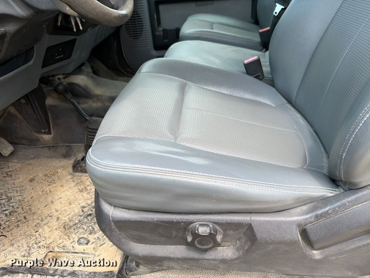image for item FH6300 2013 Ford F250 Super Duty XL Ext. Cab pickup truck