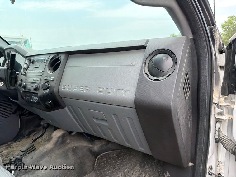 image for item FH6300 2013 Ford F250 Super Duty XL Ext. Cab pickup truck