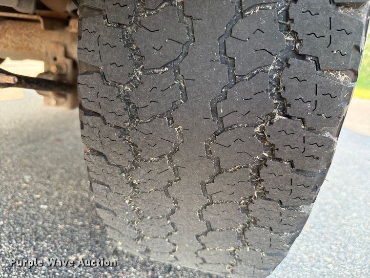 image for item FH6302 2017 RAM 1500 Ext. Cab dump flatbed truck