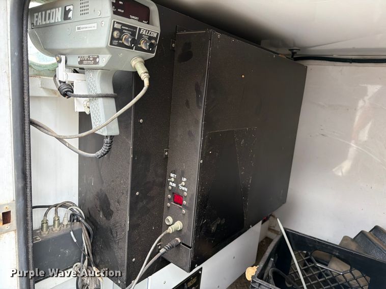 image for item FI0244 2000 Kustom Signals radar trailer