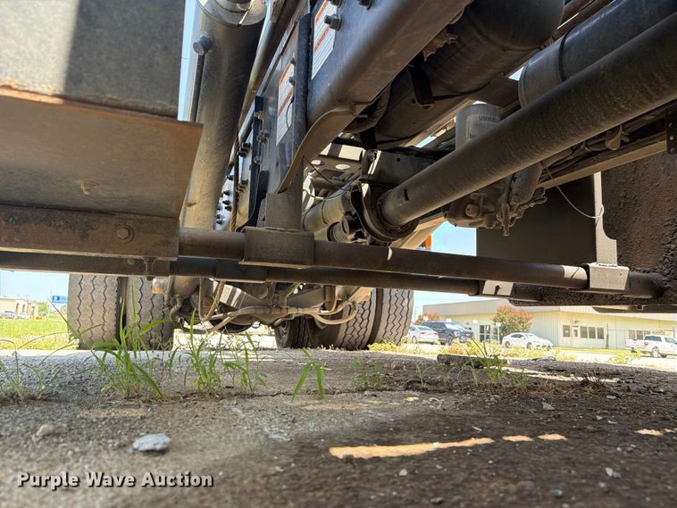 image for item FI0298 2025 Western Star 47X Chassis roll-off container truck