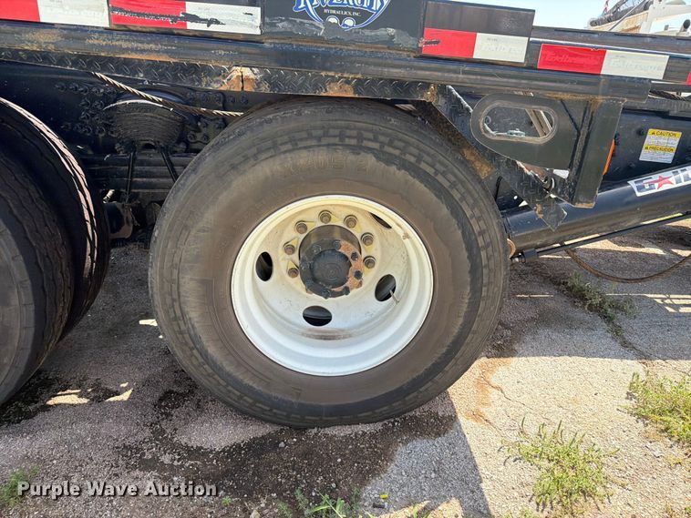 image for item FI0298 2025 Western Star 47X Chassis roll-off container truck
