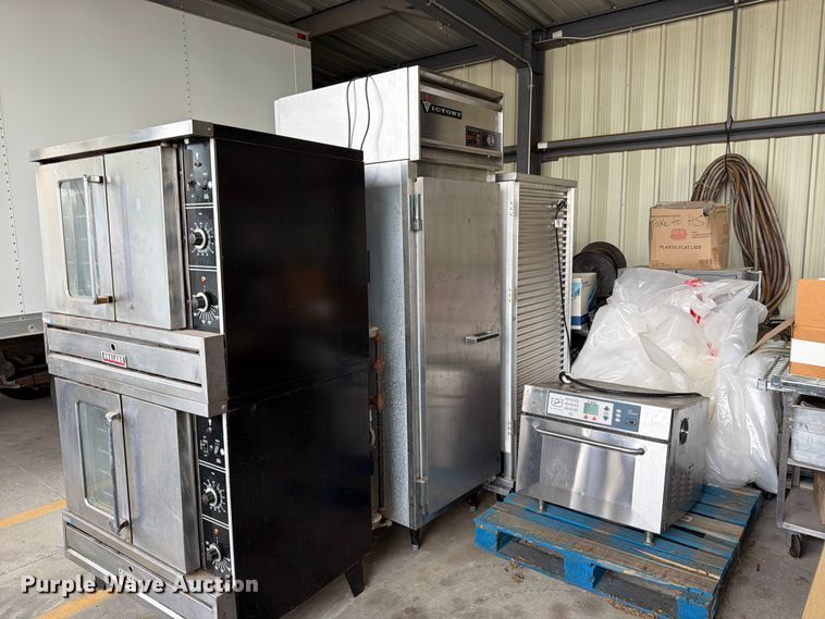 image for item FK3296 Restaurant equipment