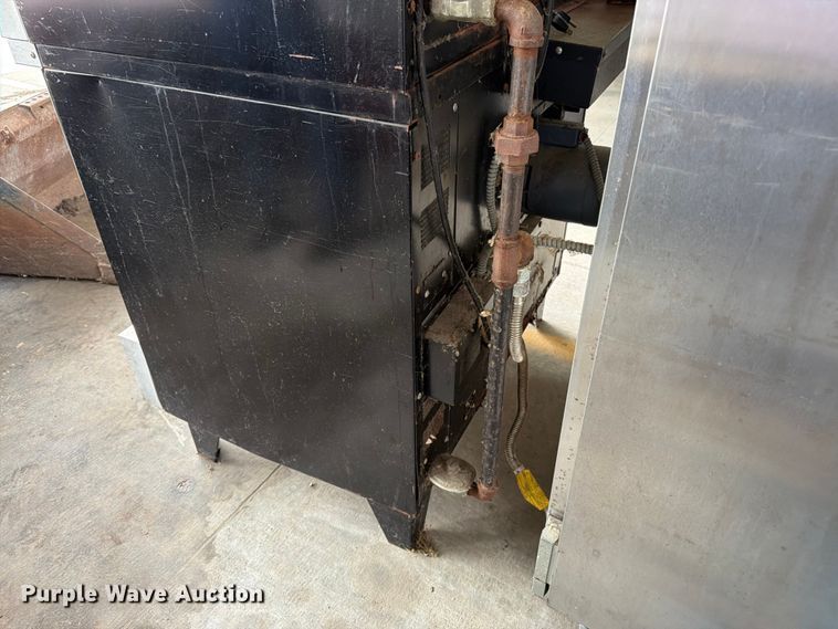 image for item FK3296 Restaurant equipment
