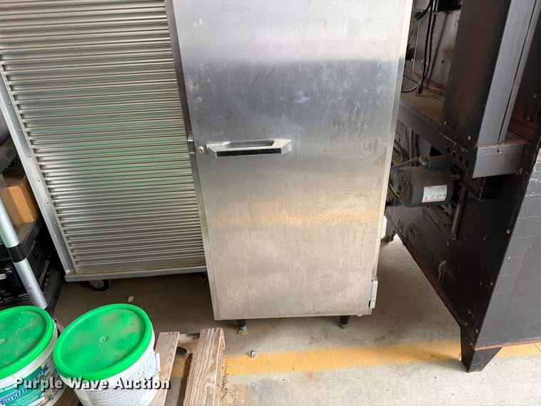 image for item FK3296 Restaurant equipment