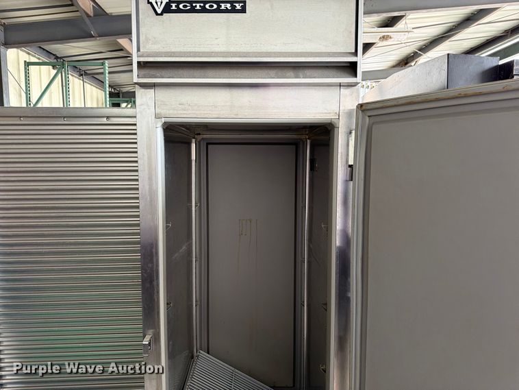 image for item FK3296 Restaurant equipment