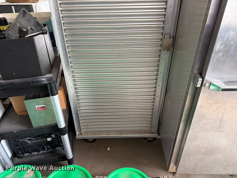 image for item FK3296 Restaurant equipment