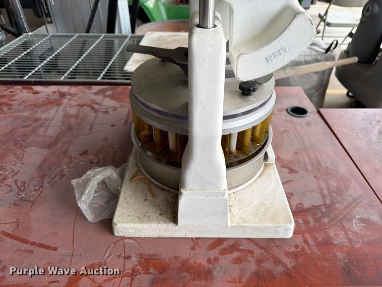 image for item FK3296 Restaurant equipment
