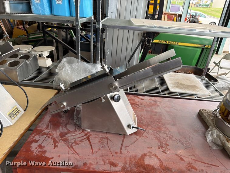 image for item FK3296 Restaurant equipment
