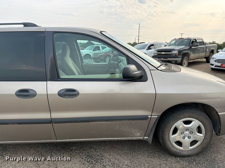image for item FK3299 2006 Ford Freestar van