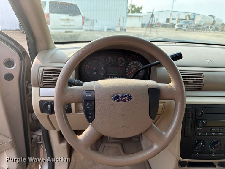 image for item FK3299 2006 Ford Freestar van
