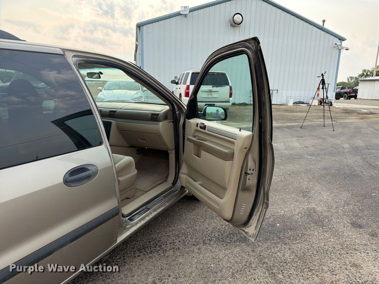 image for item FK3299 2006 Ford Freestar van