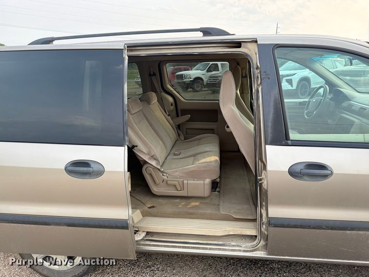 image for item FK3299 2006 Ford Freestar van