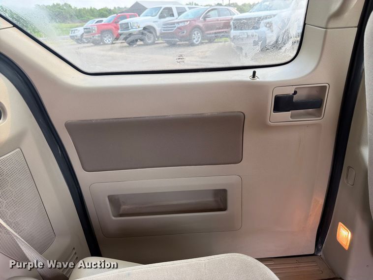 image for item FK3299 2006 Ford Freestar van