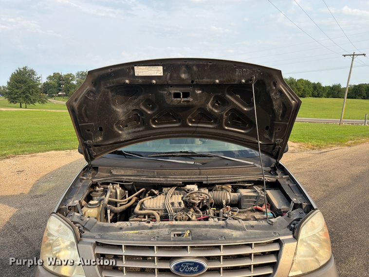 image for item FK3299 2006 Ford Freestar van
