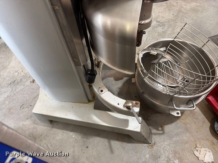 image for item FK3306 Restaurant equipment