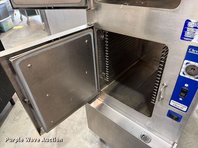 image for item FK3306 Restaurant equipment