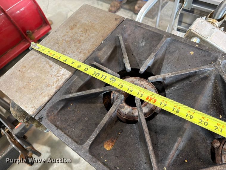 image for item FK3309 Restaurant equipment