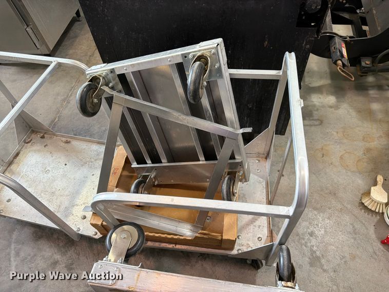 image for item FK3309 Restaurant equipment