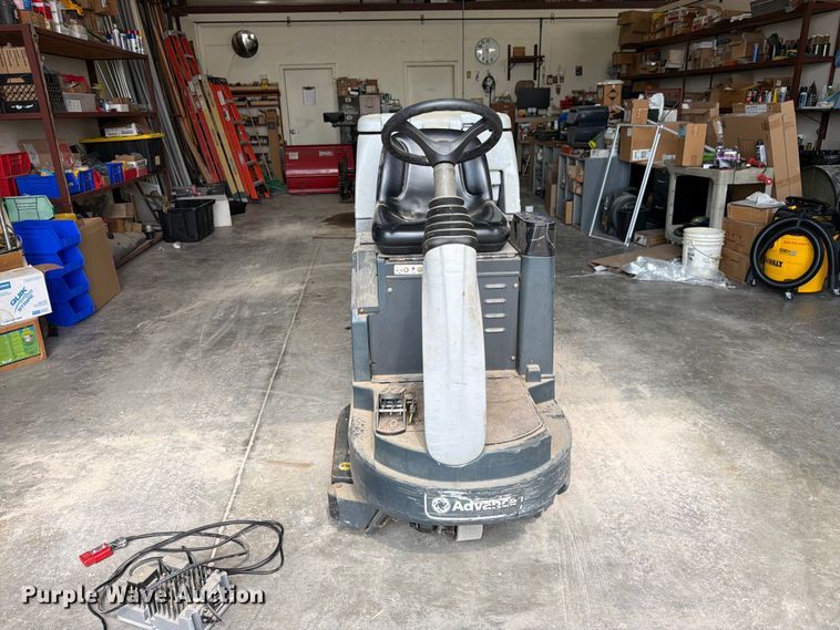 image for item FK3310 Advance Advenger 28050 floor scrubber