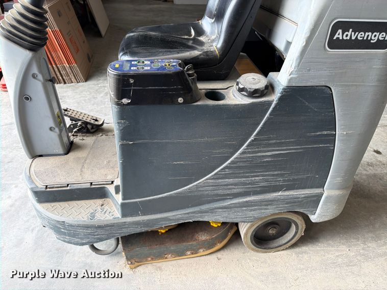image for item FK3310 Advance Advenger 28050 floor scrubber