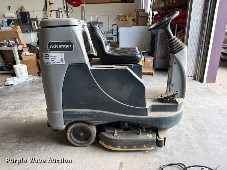 image for item FK3310 Advance Advenger 28050 floor scrubber