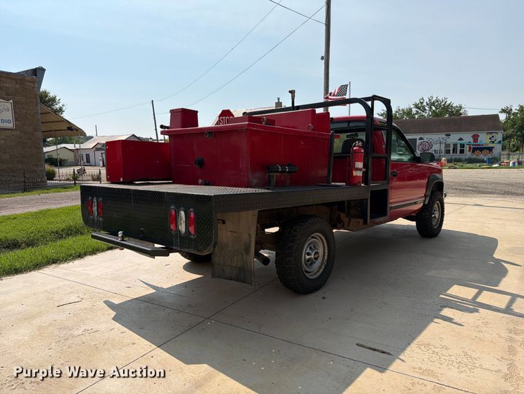 image for item FK3550 1996 Chevrolet K2500 flatbed pickup truck
