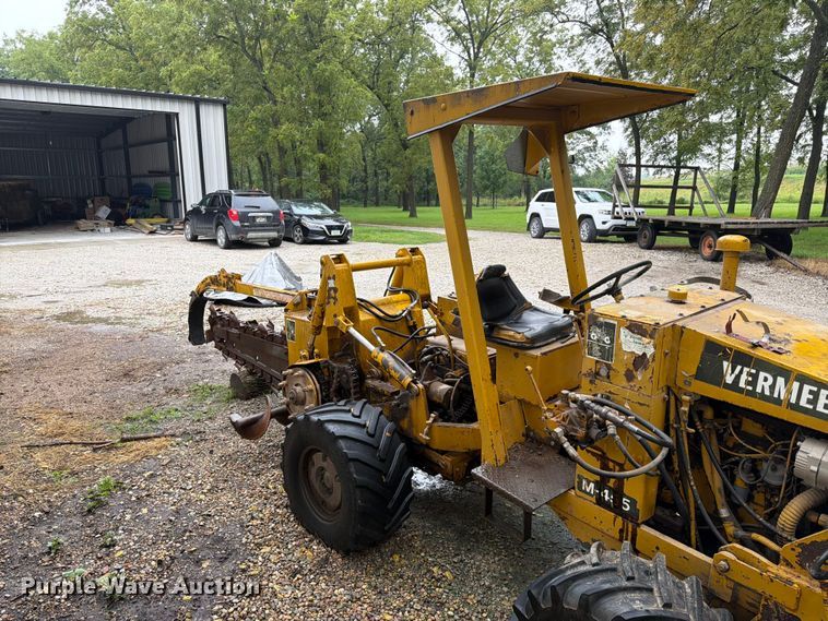 image for item FK3563 1987 Vermeer M455 trencher