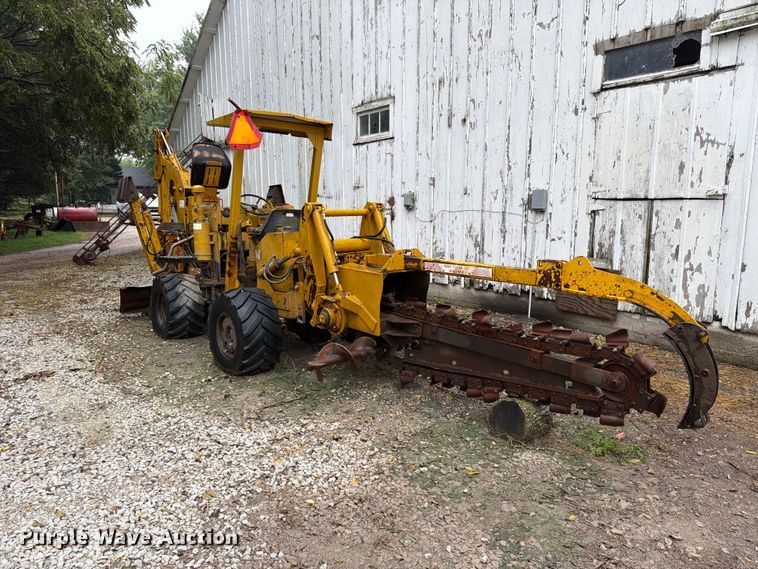 image for item FK3563 1987 Vermeer M455 trencher
