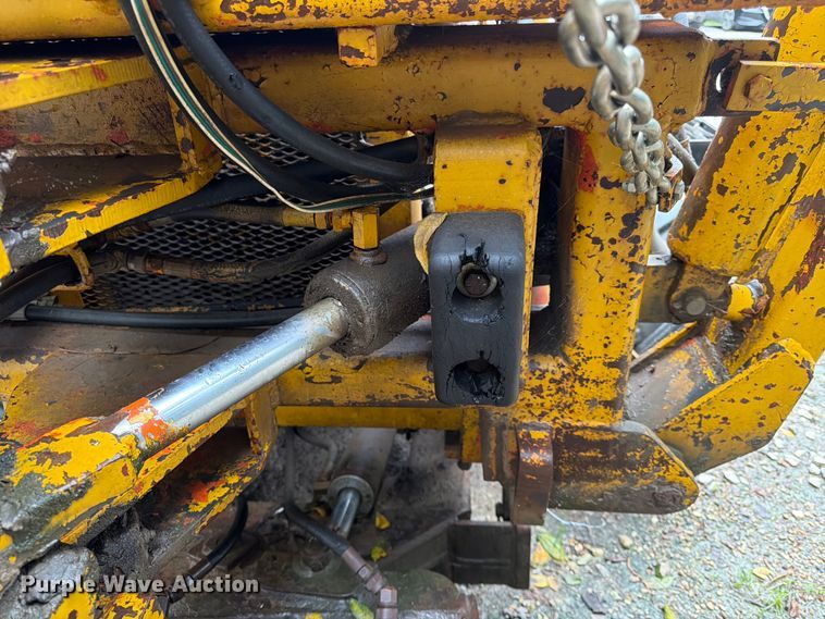 image for item FK3563 1987 Vermeer M455 trencher